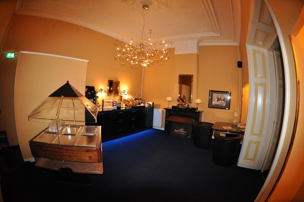 Budget Le Beau Rivage Hotel