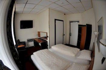Budget Le Beau Rivage 3*